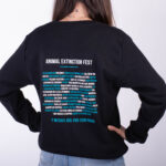 Sudadera para concienciar de la extinción de especies de animales